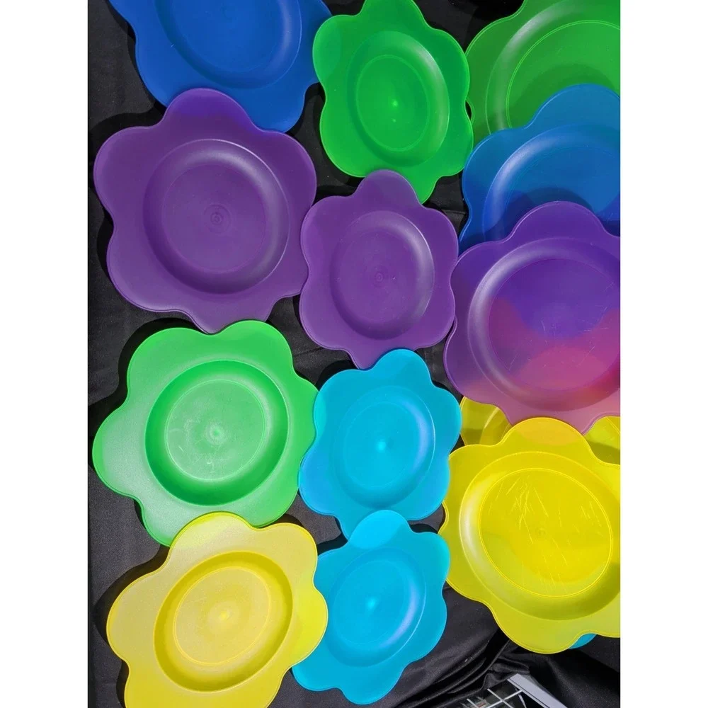 Vibrant VTG Y2K Lot Of 28 Colorful Bowls And Plate Flower Shaped Serving Sets
